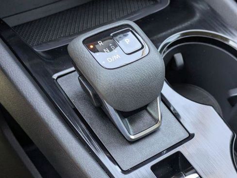 Certified 2026 Nissan Rogue SV AWD/4WD image 24