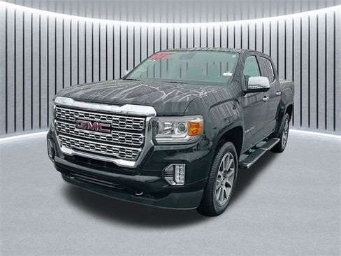 Certified 2022 GMC Canyon Denali image 13