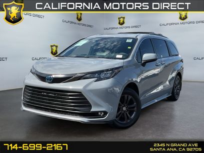 Used 2024 Toyota Sienna XLE Woodland Edition
