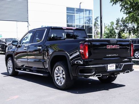 Used 2021 GMC Sierra 1500 Denali w/ Driver Alert Package II AWD/4WD image 9