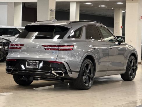 New 2026 Genesis GV70 2.5T Sport Prestige w/ G1 Accessory Package AWD/4WD image 4