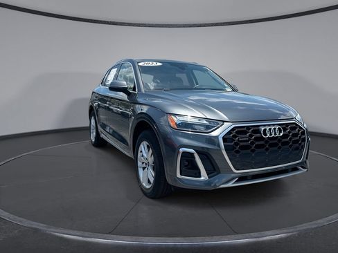 Used 2023 Audi Q5 2.0T Premium AWD/4WD image 12