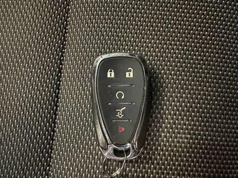 Used 2023 Chevrolet Traverse LT AWD/4WD image 17