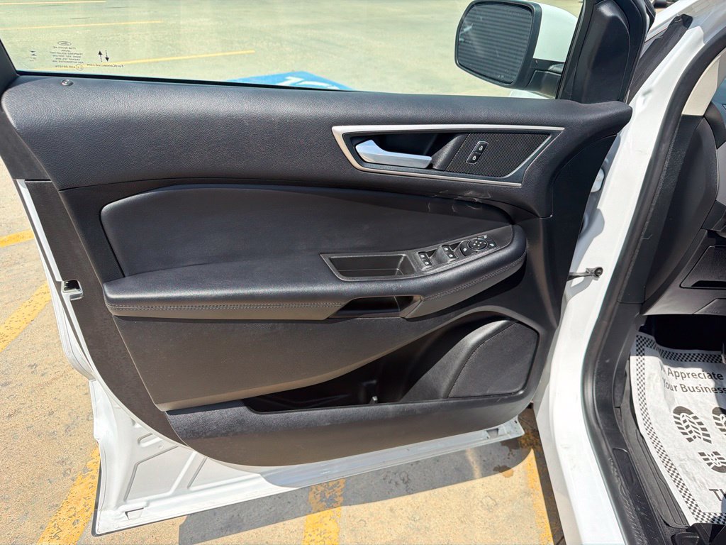 Used 2024 Ford Edge SEL w/ Convenience Package AWD/4WD image 9