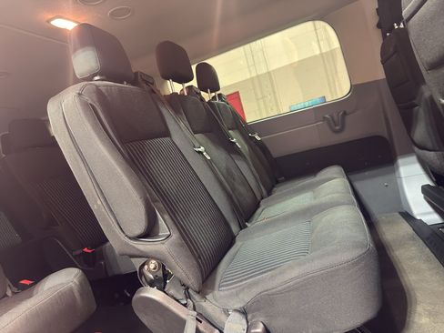 Used 2018 Ford Transit 350 XLT RWD image 24