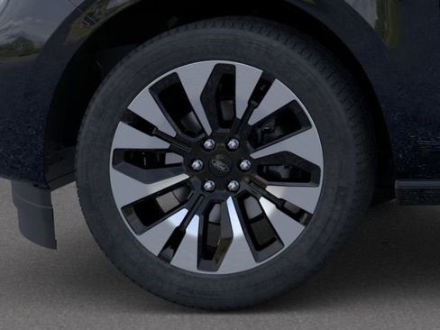 New 2026 Ford Expedition Max Platinum w/ Driver's Package image 19
