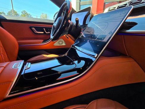 Used 2021 Mercedes-Benz S 580 S 580 image 31