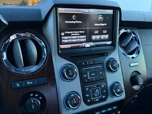 Used 2014 Ford F350 Lariat w/ Lariat Ultimate Package image 19