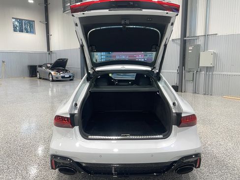 Used 2023 Audi RS 7 Sportback image 10