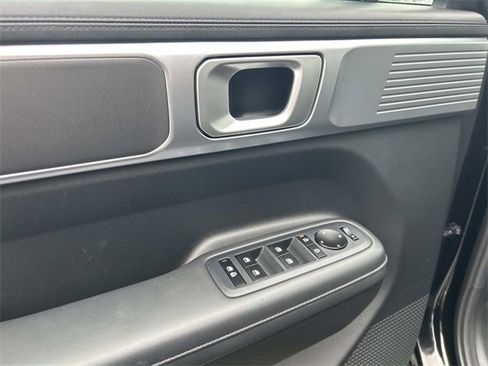 Used 2024 Hyundai Santa Fe SEL image 19