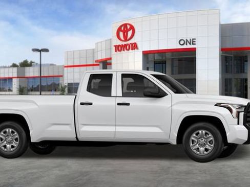 New 2026 Toyota Tundra SR image 14