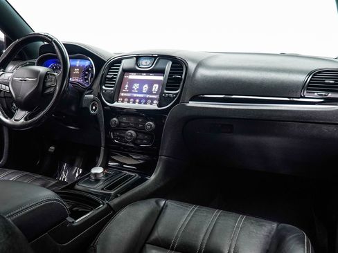 Used 2022 Chrysler 300 S RWD image 18