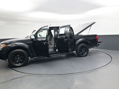 Used 2019 Nissan Frontier SV w/ Value Truck Package image 44