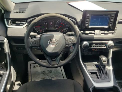 Certified 2020 Toyota RAV4 LE FWD image 11