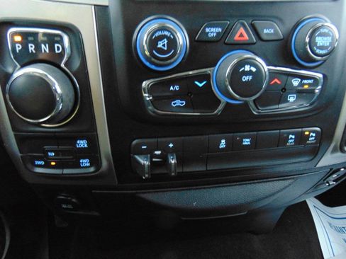 Used 2015 RAM 1500 Outdoorsman image 16