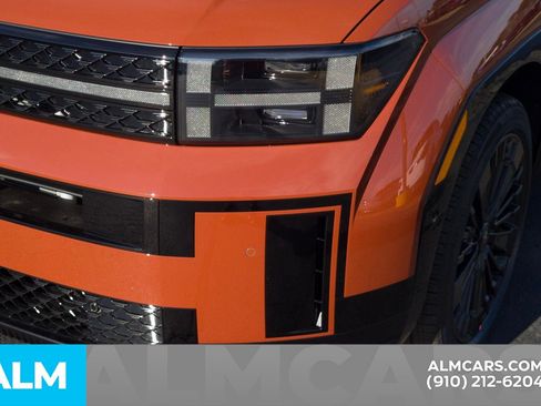 Used 2025 Hyundai Santa Fe Calligraphy image 11