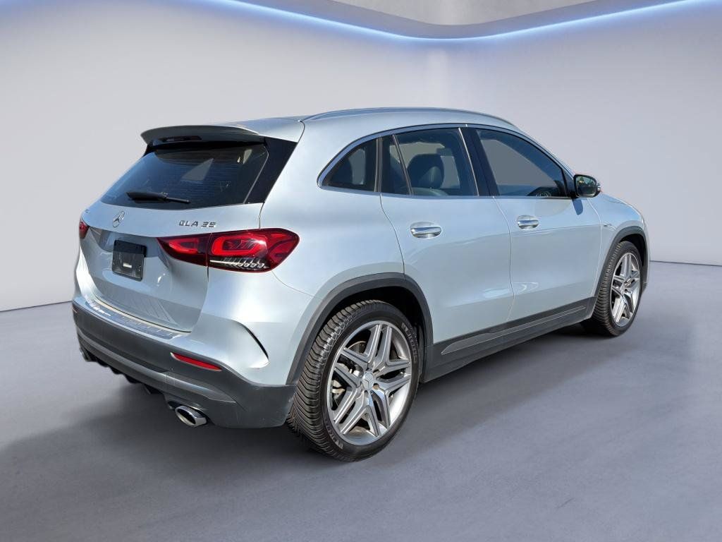 Used 2022 Mercedes-Benz GLA 35 AMG 4MATIC image 4