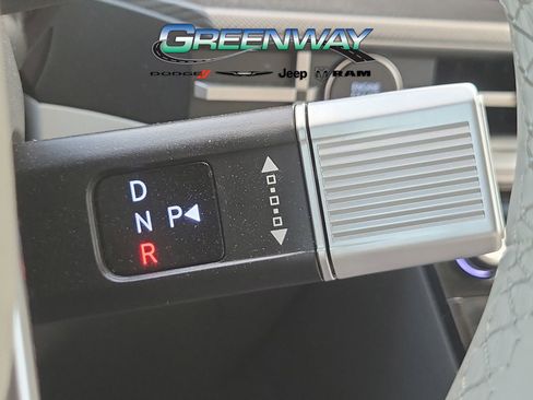 Used 2025 Hyundai Santa Fe SEL image 22