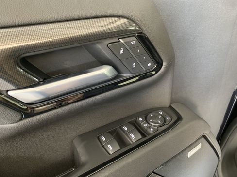 New 2025 GMC Sierra 2500 AT4 w/ AT4 Premium Plus Package image 21