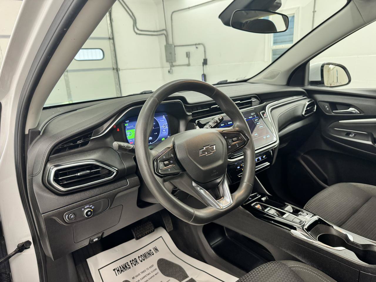 Used 2023 Chevrolet Bolt EUV LT FWD image 14