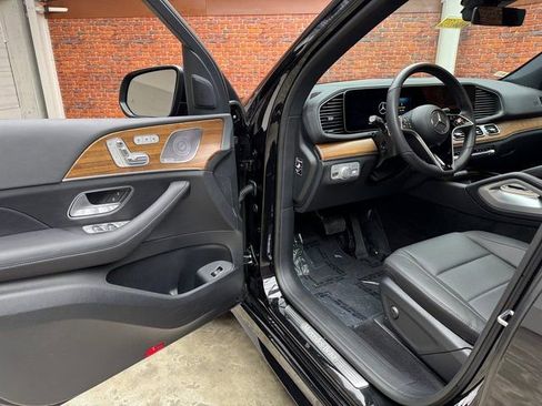 New 2026 Mercedes-Benz GLE 450 4MATIC image 9