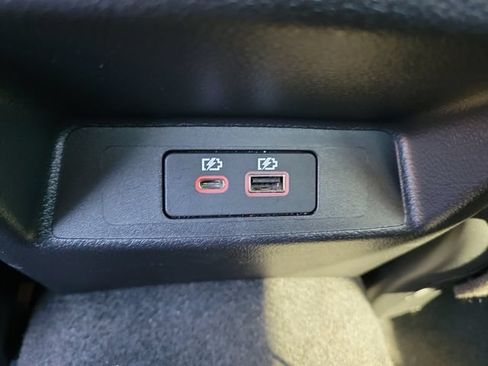 Used 2024 Nissan Altima 2.5 SR FWD image 14