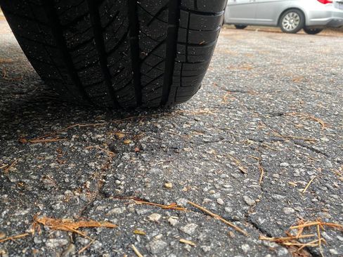 Used 2016 Dodge Challenger SXT Plus image 10