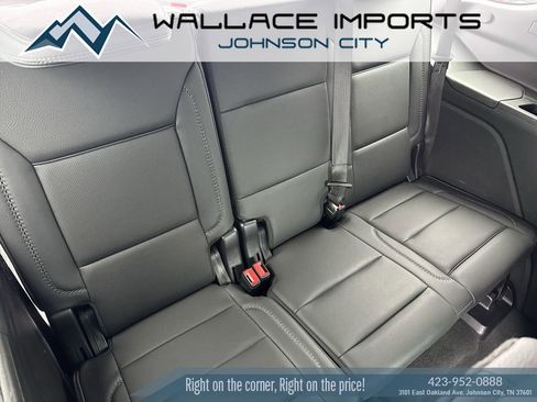 Used 2025 GMC Yukon Denali image 45