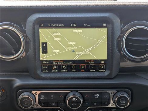 Used 2021 Jeep Wrangler Unlimited Sahara image 14