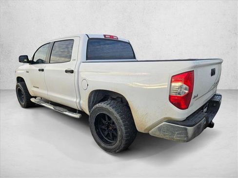 Used 2018 Toyota Tundra SR5 w/ SR5 Upgrade Package image 6