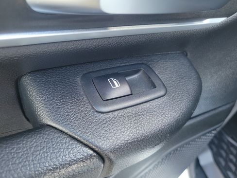 Used 2023 RAM 1500 Big Horn AWD/4WD image 14