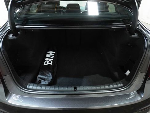 Used 2018 BMW 540i xDrive AWD/4WD image 5
