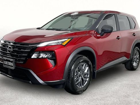 New 2026 Nissan Rogue S FWD image 4