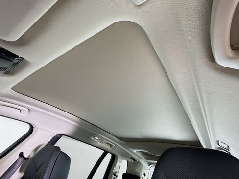 New 2026 BMW X7 xDrive40i w/ Premium Package image 23