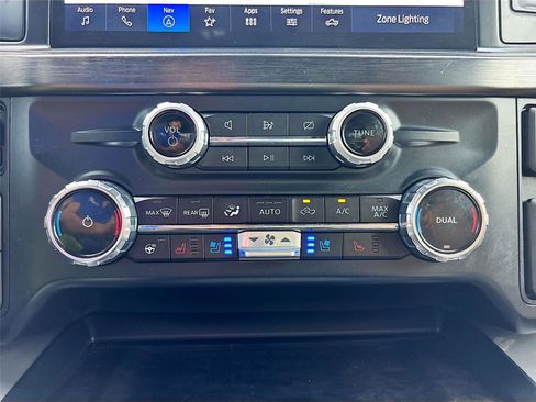 Used 2023 Ford F250 Lariat w/ Chrome Package image 19