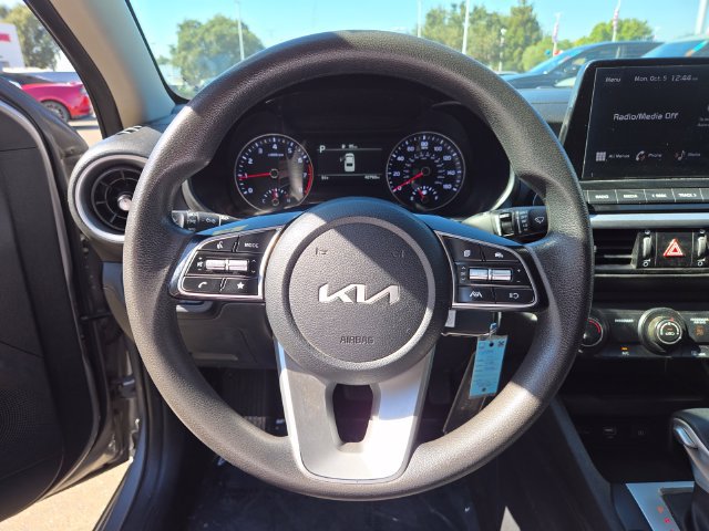 Certified 2024 Kia Forte LXS w/ LXS Technology Package FWD image 22