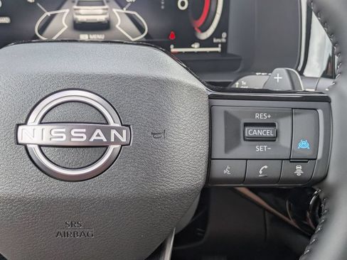 New 2026 Nissan Pathfinder Platinum w/ Cargo Package FWD image 31