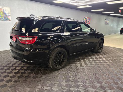 Used 2023 Dodge Durango GT image 12