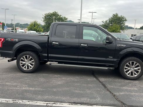 Used 2016 Ford F150 XLT w/ Equipment Group 302A Luxury AWD/4WD image 4
