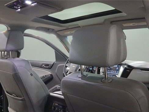 Used 2017 Chevrolet Tahoe LT image 16