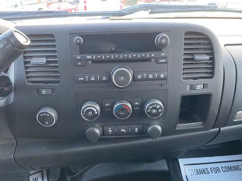 Used 2013 Chevrolet Silverado 2500 LT w/ Convenience Package image 27