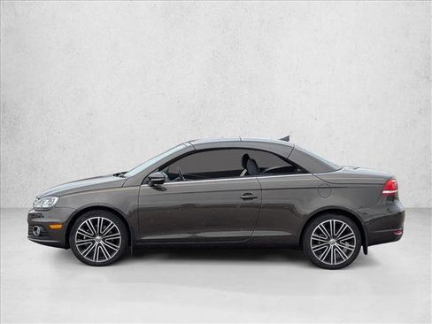 Used 2015 Volkswagen Eos Executive image 8