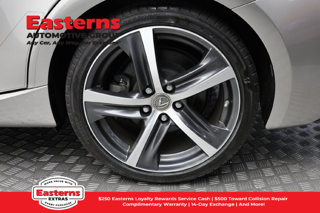Used 2019 Lexus IS 300 AWD w/ Navigation Package image 9