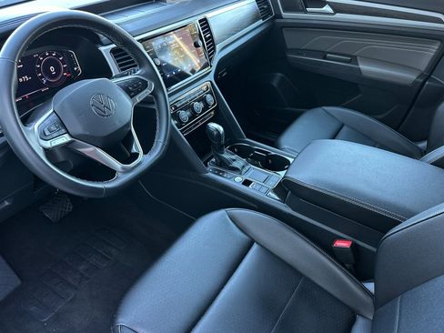 Used 2023 Volkswagen Atlas SE image 10