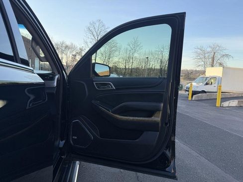 Used 2017 GMC Yukon Denali w/ Open Road Package image 17