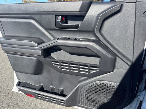 Used 2024 Toyota Tacoma SR5 image 20