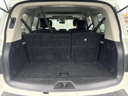 Used 2019 Nissan Armada SL image 26