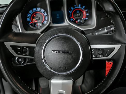 Used 2010 Chevrolet Camaro SS image 25