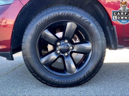 Used 2019 RAM 1500 Express w/ Express Value Package image 9