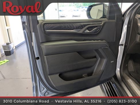 Used 2021 GMC Yukon XL Denali w/ Denali Premium Package RWD image 19
